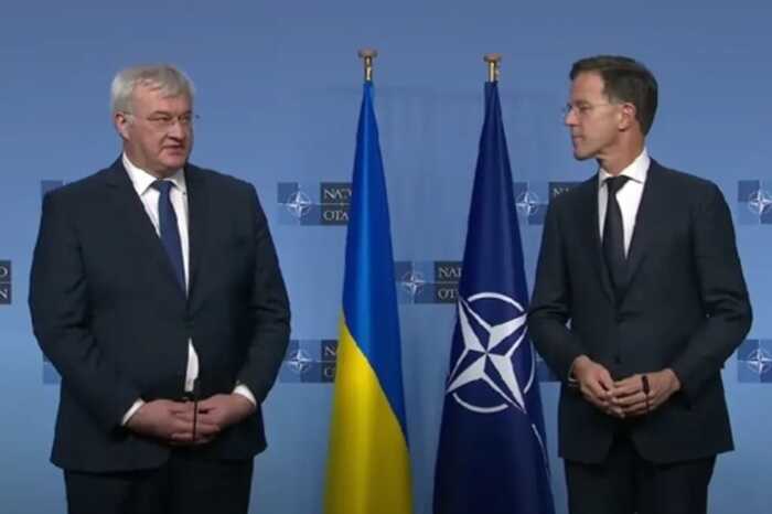 Сибіга: Україна сподівається швидко отримати 19 систем ППО від союзників