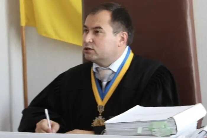 Суддя Безсмолий, який ухвалював арешти «майданівців», матиме довічне грошове утримання