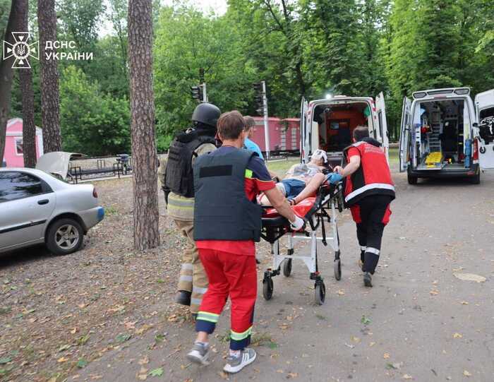 Росіяни завдали три авіаудари по Харкову: є жертви та поранені, — ДСНС