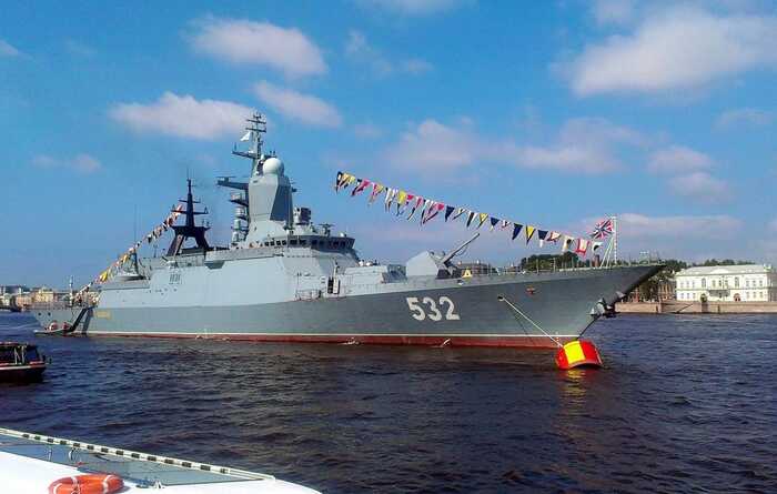 Російський військовий корабель пройшов через Ла-Манш під прикриттям, — ЗМІ