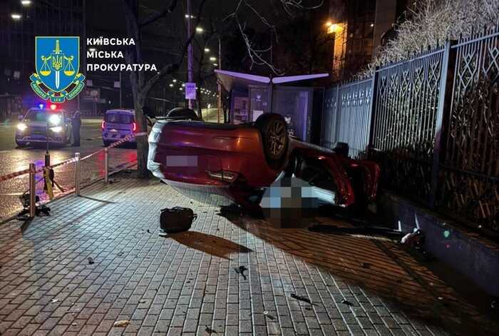 Водійку Tesla засудили до 7 років ув’язнення за п’яну ДТП з двома загиблими