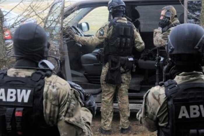 У Польщі колумбійця звинуватили в підпалі складів за завданням російських спецслужб