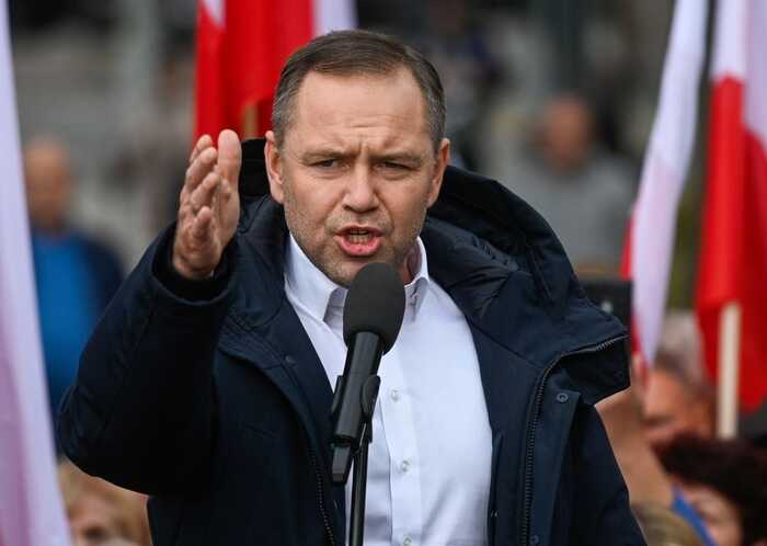 Президент Польщі Навроцький заветував закон про допомогу громадянам України